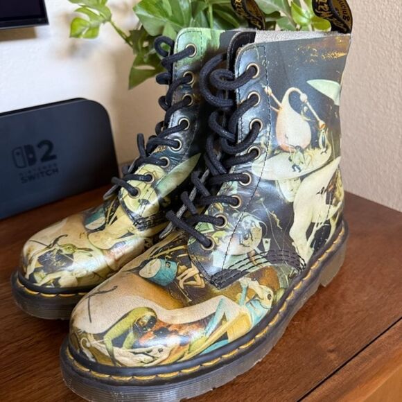 Dr. Marten's X Pascal 1460 Boots - Picture 2 of 6
